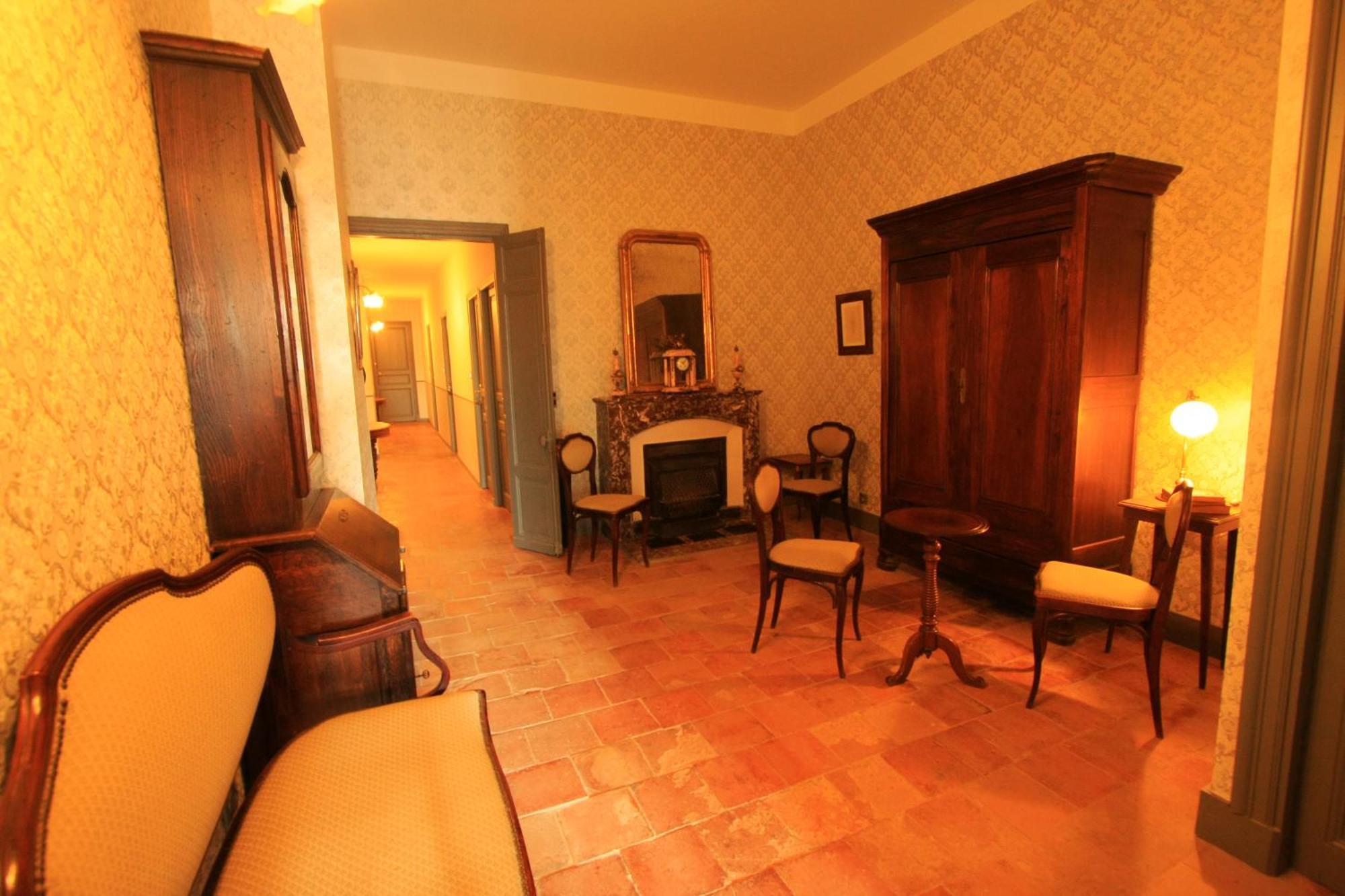 Logis Hotel - Restaurant La Marbrerie Caunes-Minervois Ngoại thất bức ảnh