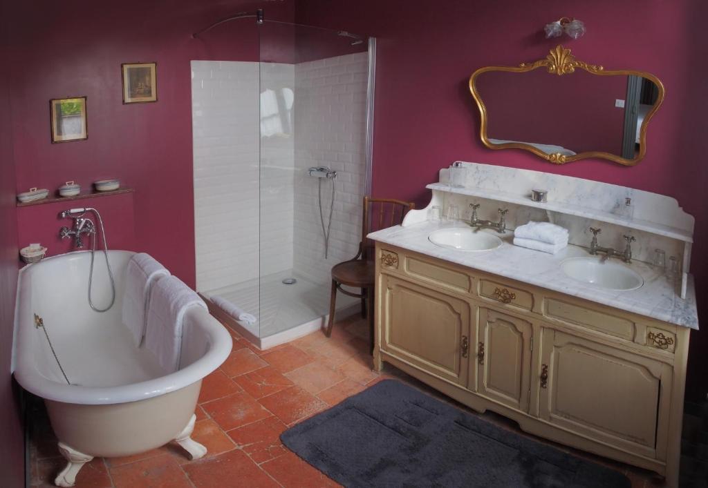 Logis Hotel - Restaurant La Marbrerie Caunes-Minervois Phòng bức ảnh