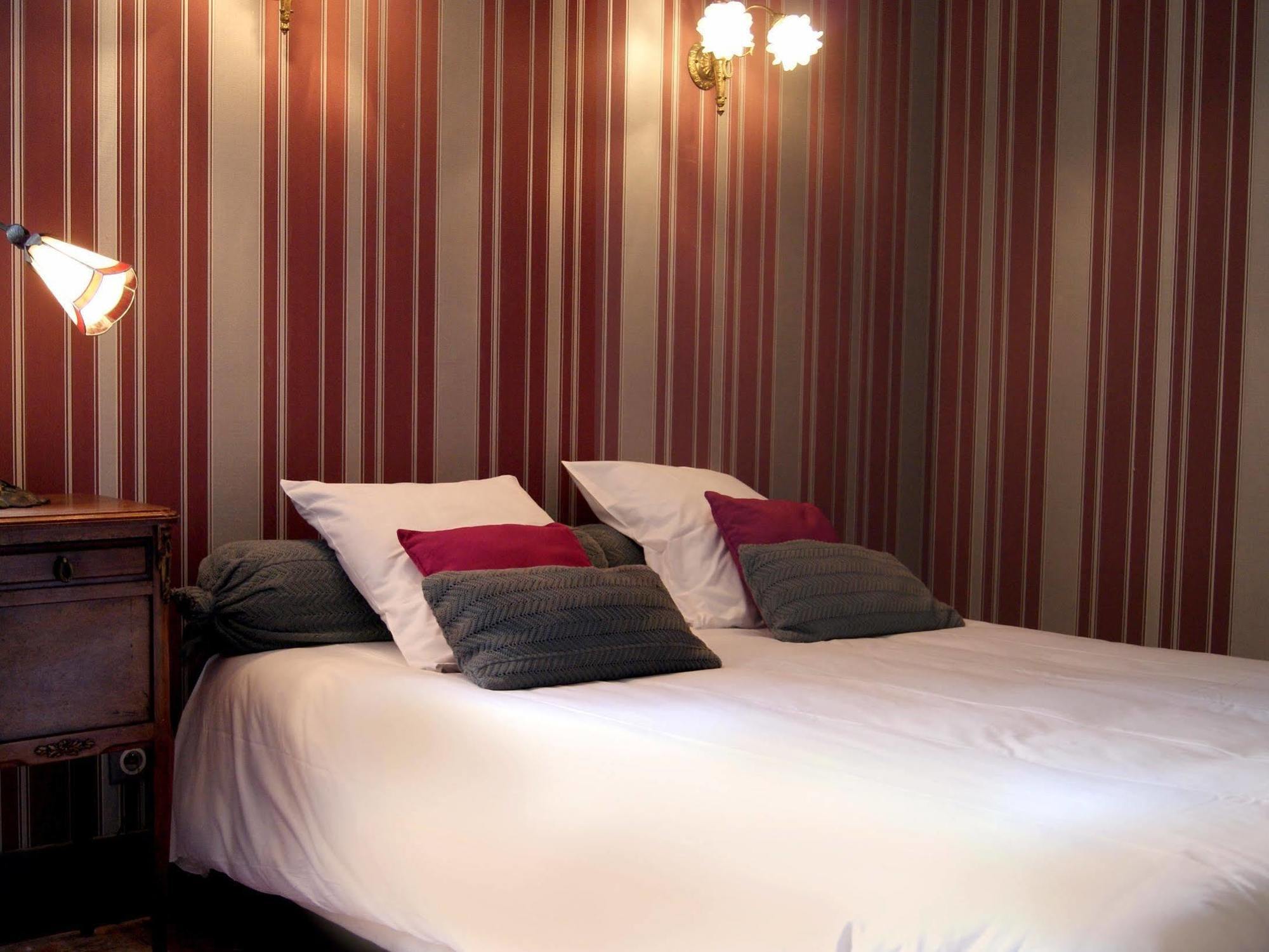 Logis Hotel - Restaurant La Marbrerie Caunes-Minervois Ngoại thất bức ảnh