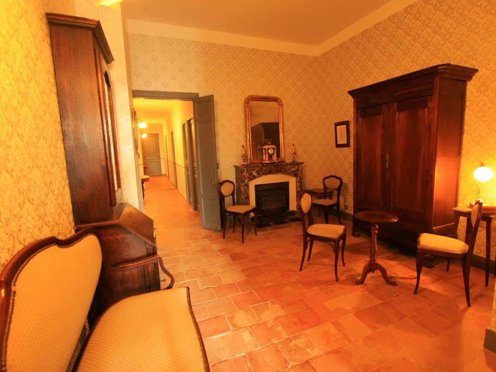 Logis Hotel - Restaurant La Marbrerie Caunes-Minervois Ngoại thất bức ảnh